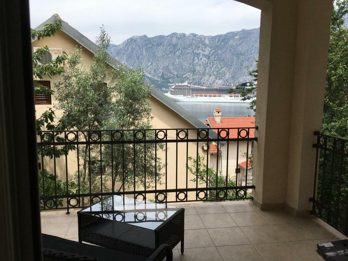 Villa Svetlana Prčanj 외부 사진